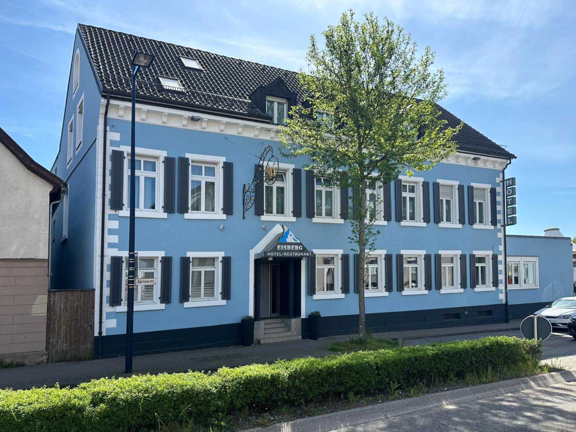 Eisberg Hotel Schwanen Lahr  Exterior photo